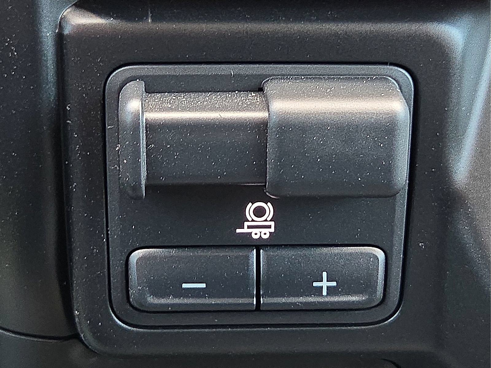 Used 2022 Chevrolet Silverado 2500 LT AWD/4WD image 18