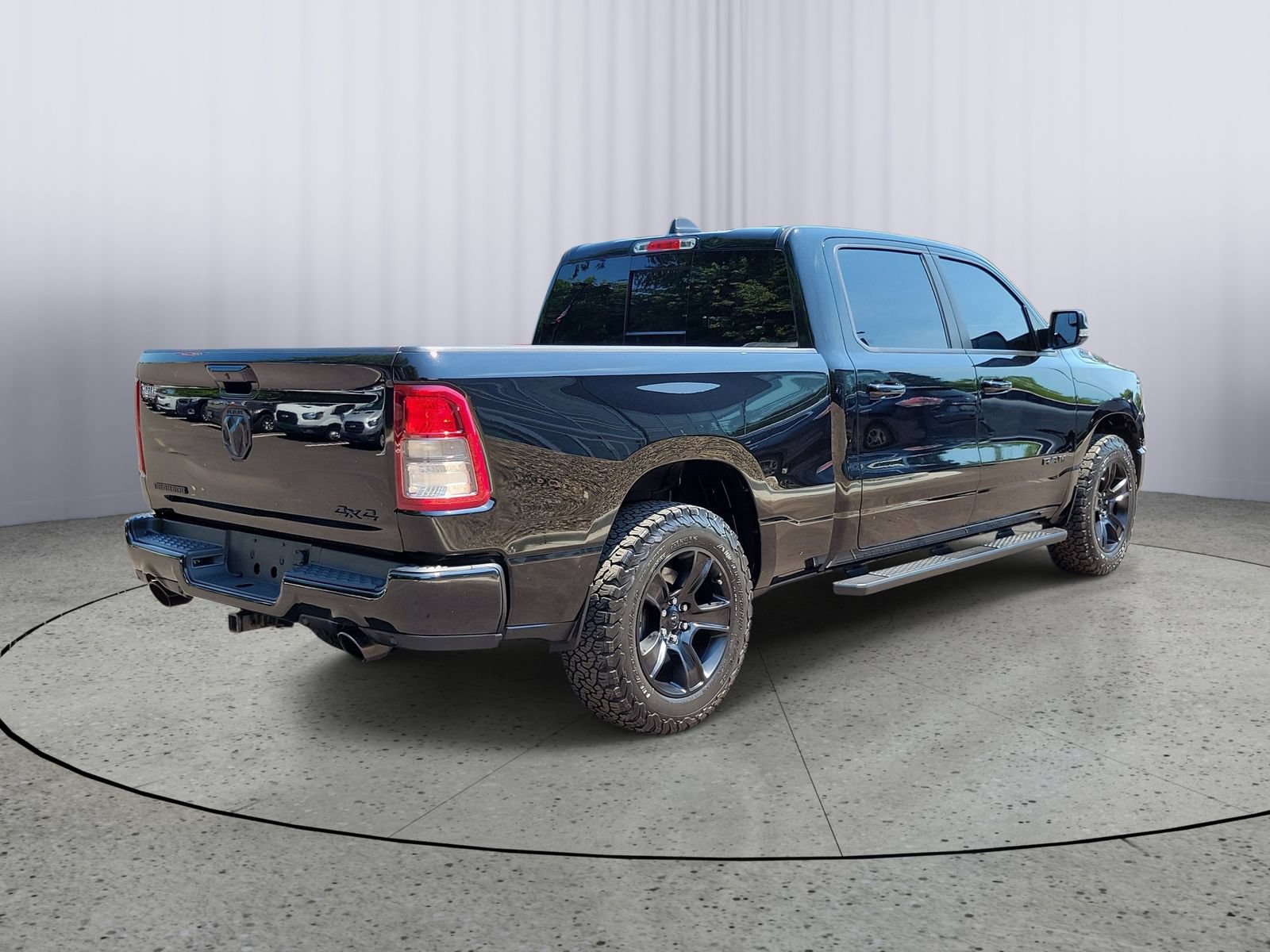 Used 2021 RAM 1500 Big Horn AWD/4WD image 3
