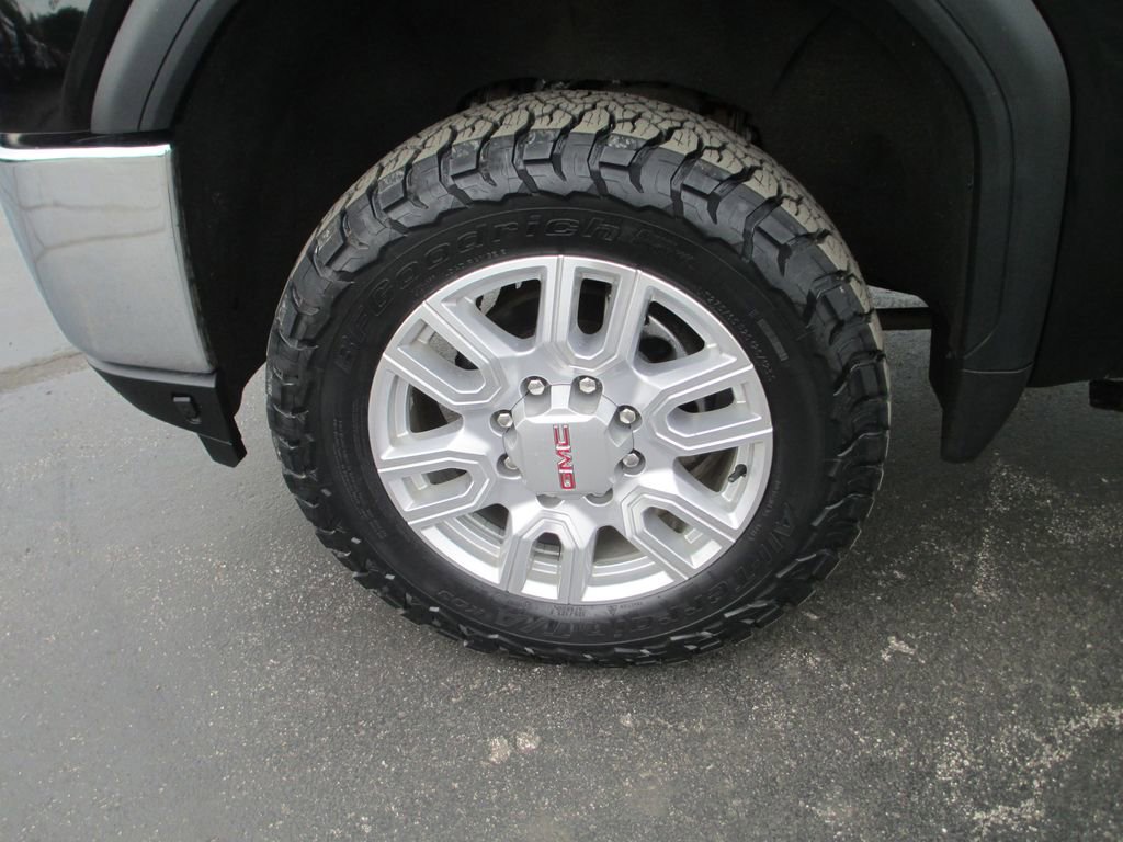 Used 2021 GMC Sierra 2500 SLT w/ Driver Alert Package I image 16