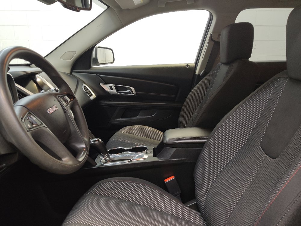 Used 2017 GMC Terrain SLE FWD image 17