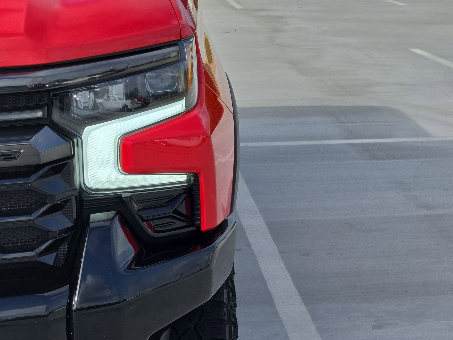 Used 2024 Chevrolet Silverado 1500 ZR2 w/ Technology Package image 11