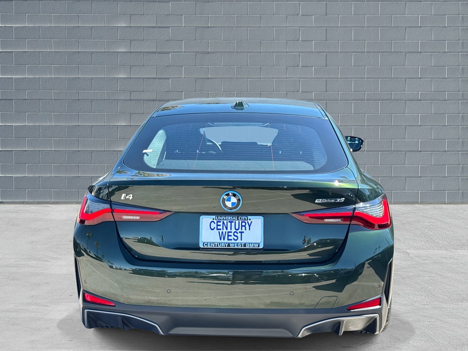 Certified 2023 BMW i4 eDrive35 w/ Parking Assistance Package image 4