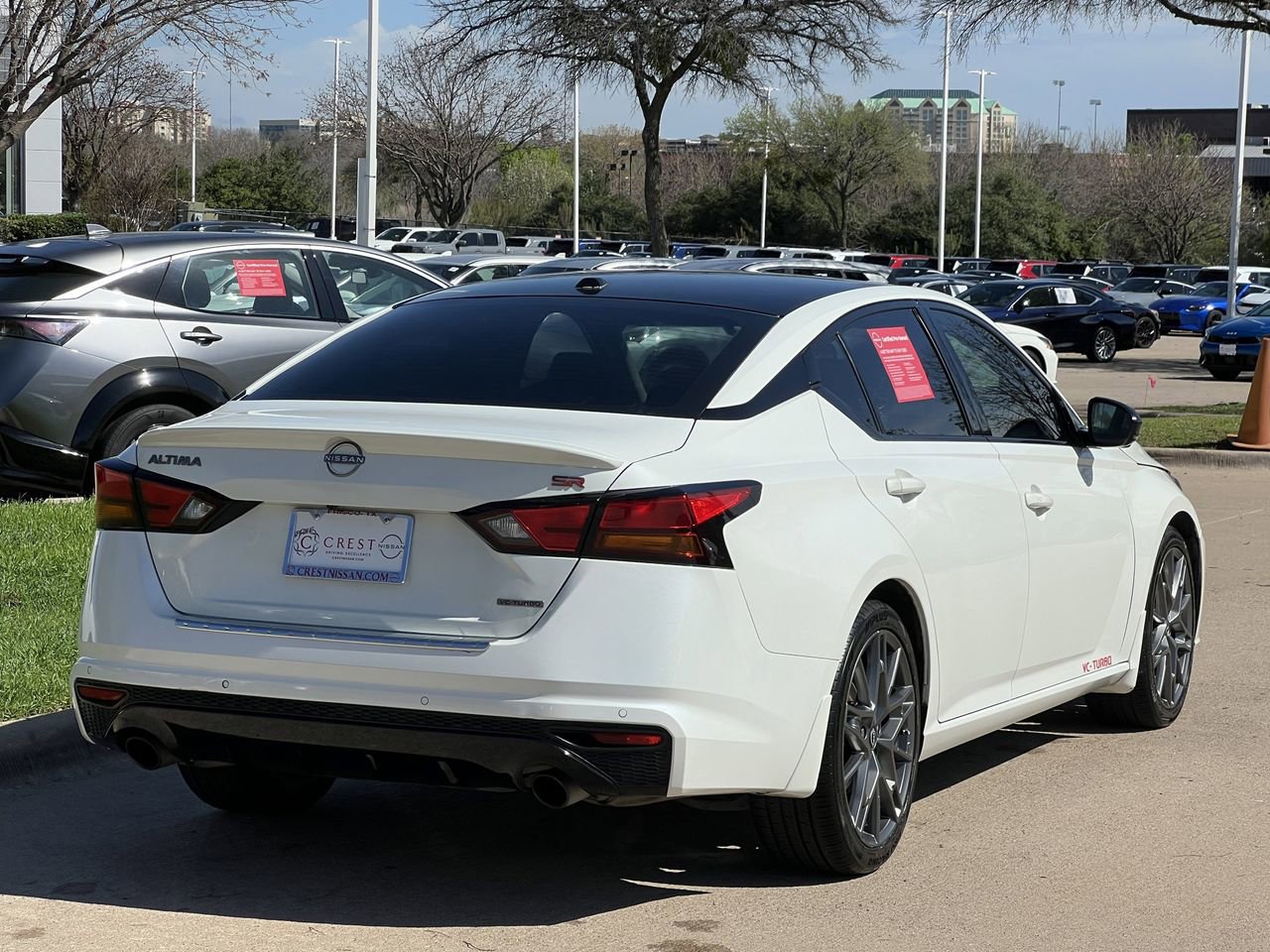 Certified 2023 Nissan Altima 2.0 SR image 4