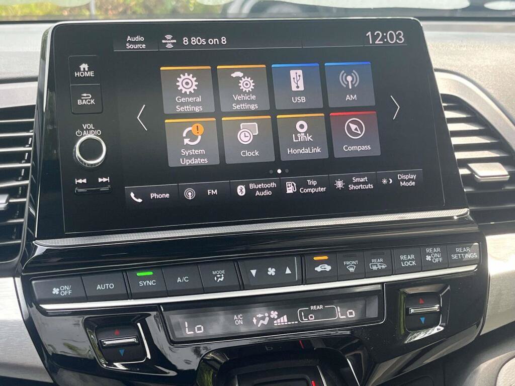 Used 2025 Honda Odyssey EX-L image 24
