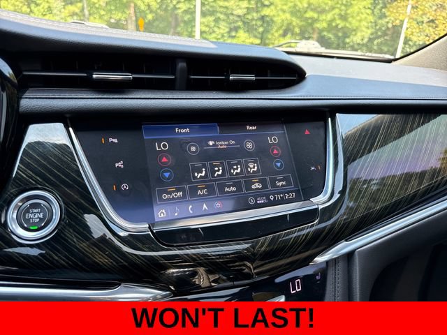 Used 2020 Cadillac XT6 Premium Luxury FWD image 17