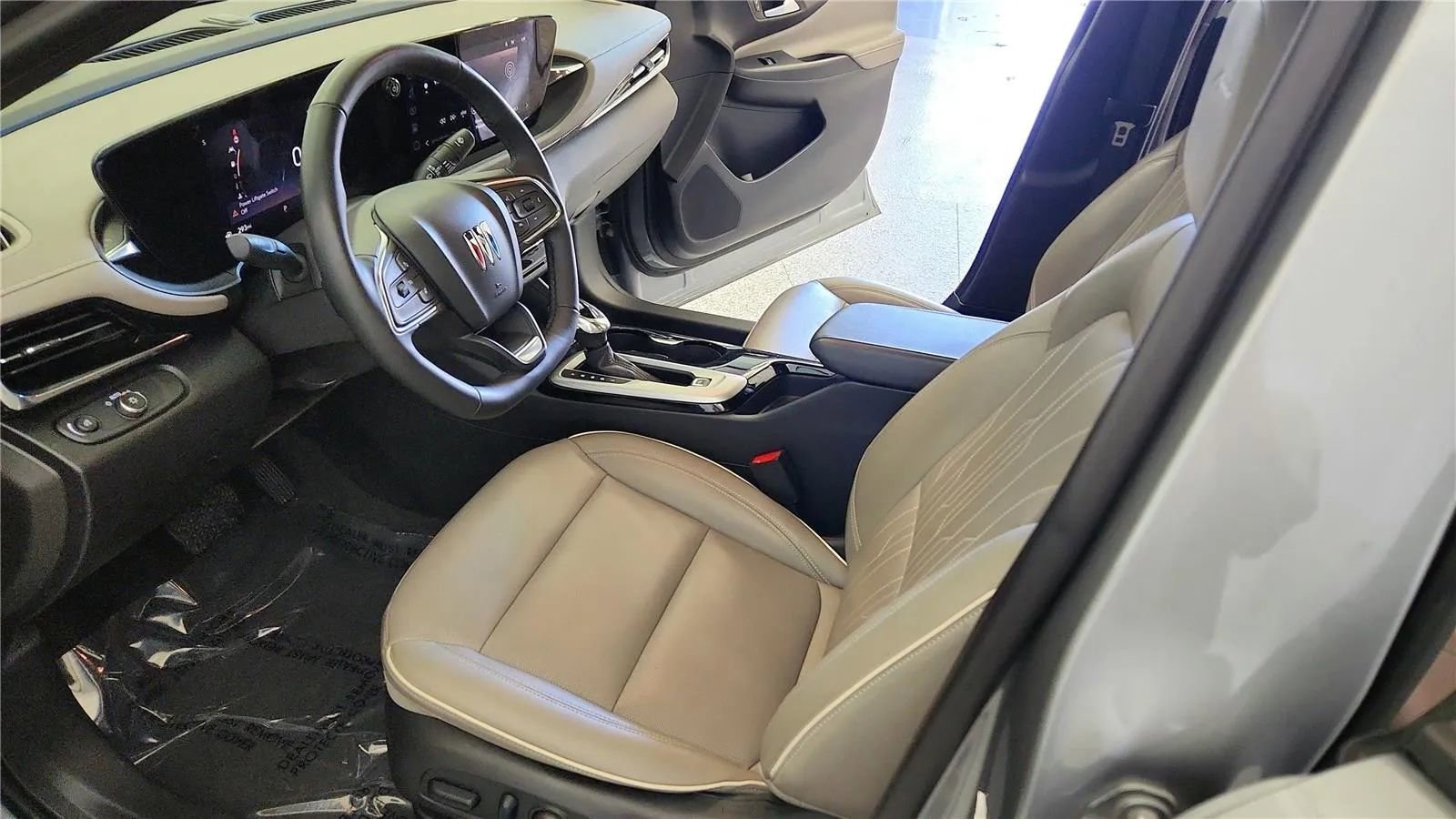 Used 2024 Buick Envista Avenir image 21