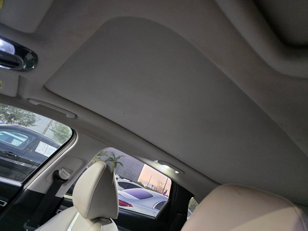 Used 2022 Hyundai Tucson Limited image 12