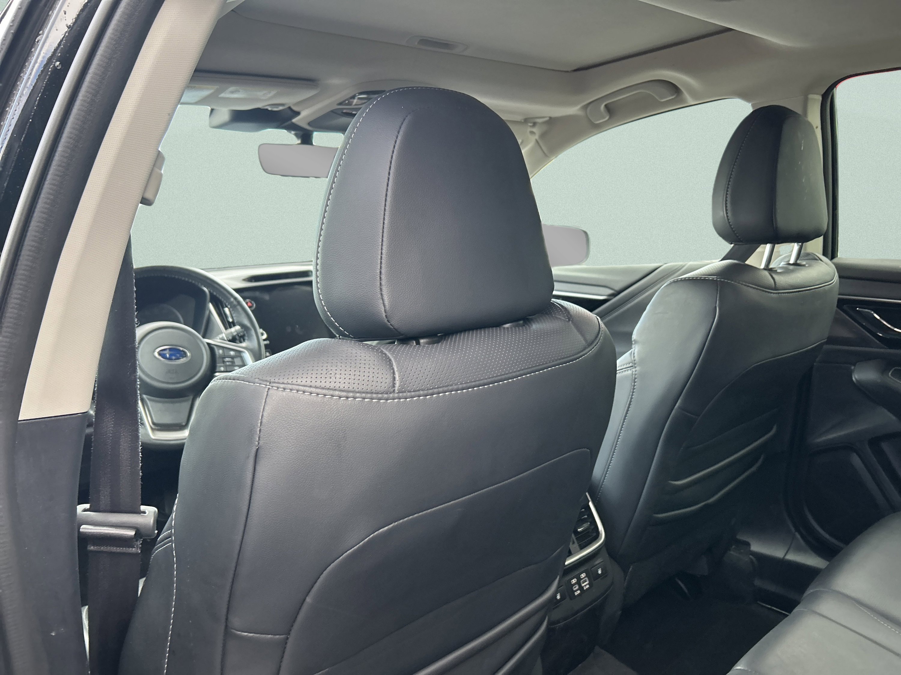 Used 2023 Subaru Outback Limited image 33