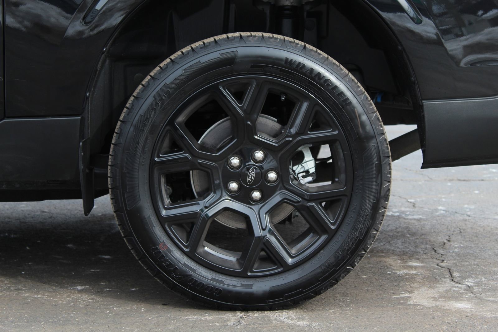 New 2025 Ford Maverick XLT w/ Black Appearance Package image 26