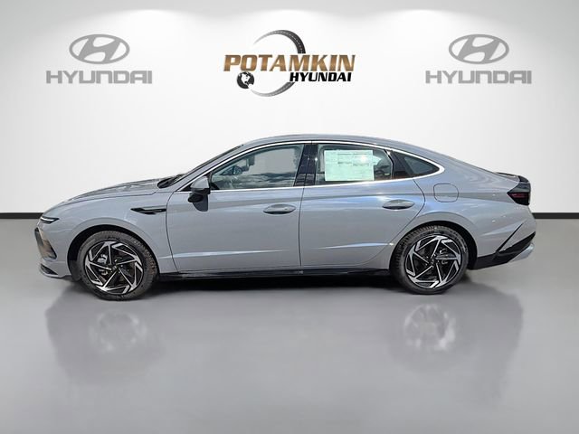 New 2026 Hyundai Sonata SEL FWD image 8