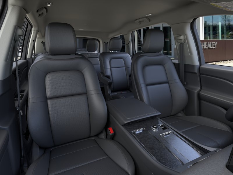 New 2026 Lincoln Aviator AWD image 32