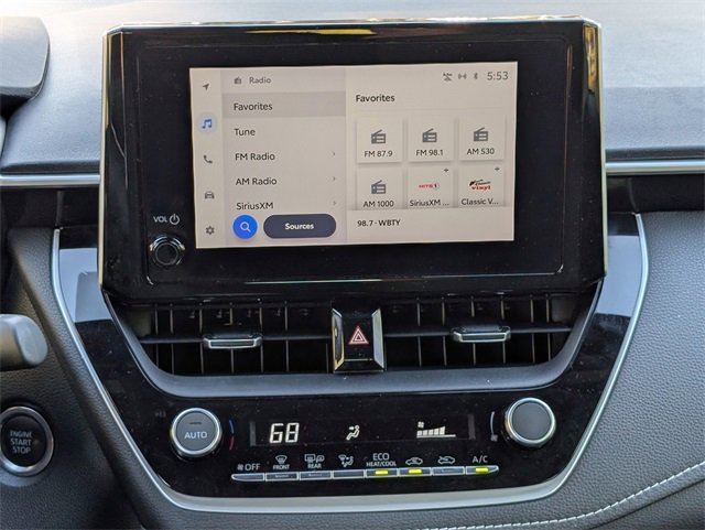 Used 2024 Toyota Corolla SE image 16