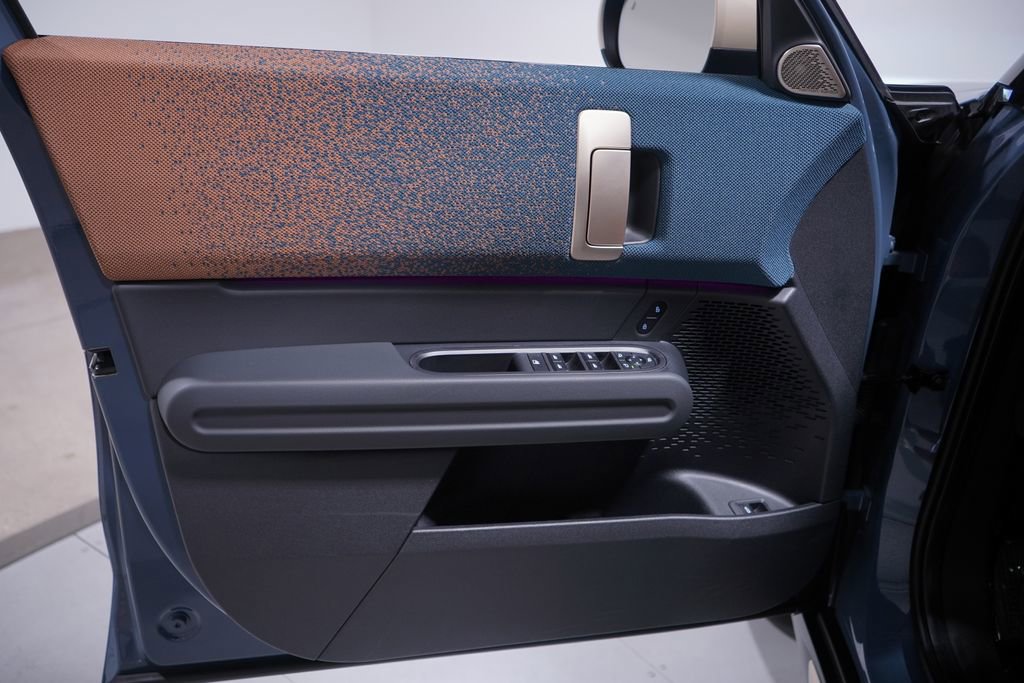 Used 2025 MINI Cooper Countryman SE w/ Comfort Package Max image 16