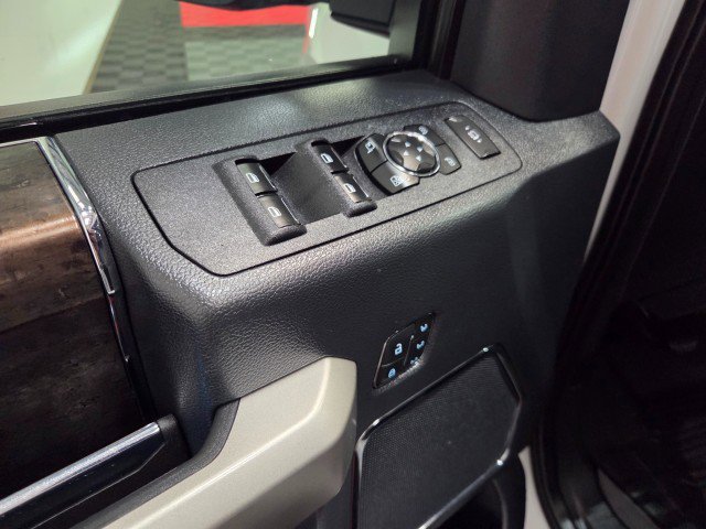 Used 2022 Ford F250 Lariat w/ Lariat Ultimate Package image 34