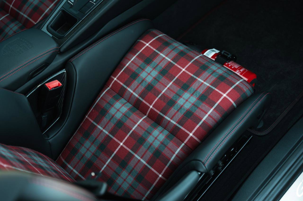 Used 2019 Porsche 911 GT3 image 41