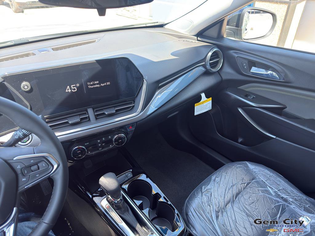 New 2026 Chevrolet Trax ACTIV FWD image 17