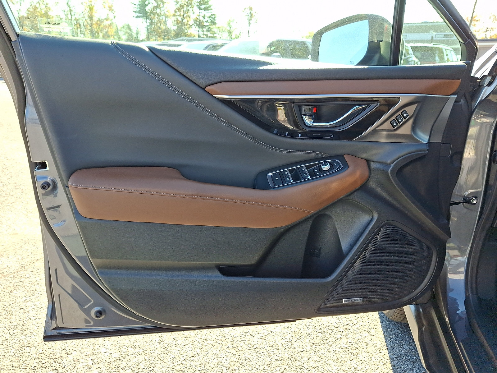 Used 2020 Subaru Outback Touring XT AWD/4WD image 14
