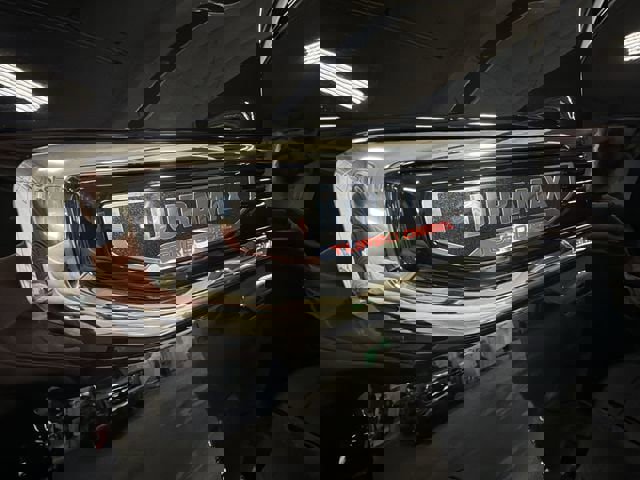 New 2026 GMC Sierra 1500 SLT w/ SLT Premium Plus Package image 32