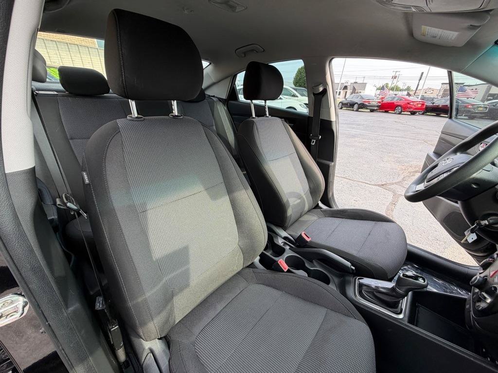 Used 2018 Hyundai Accent SE FWD image 21
