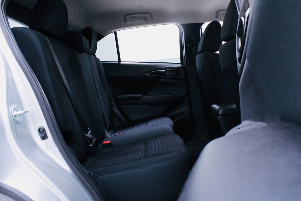 Used 2024 Mitsubishi Eclipse Cross Black Edition image 24