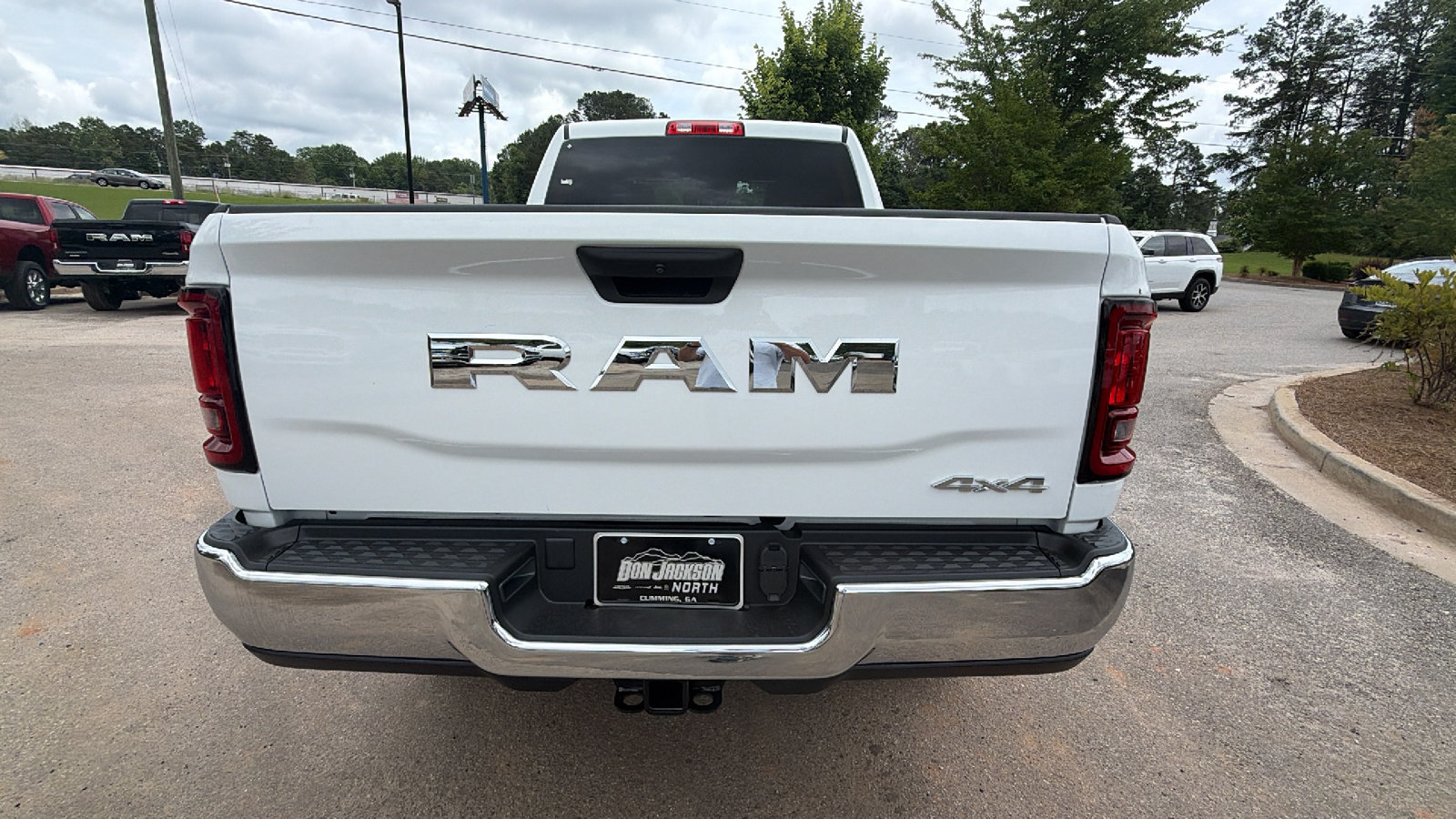 New 2026 RAM 2500 Tradesman w/ Chrome Appearance Group AWD/4WD image 9