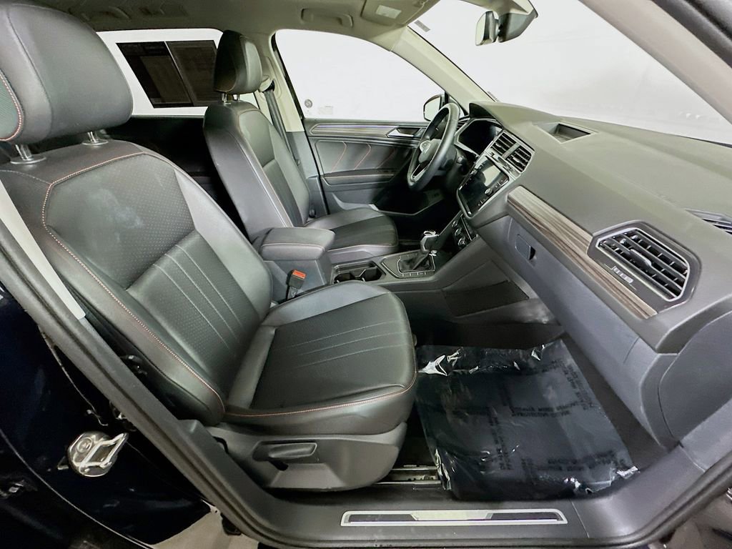 Used 2024 Volkswagen Tiguan Wolfsburg Edition image 12