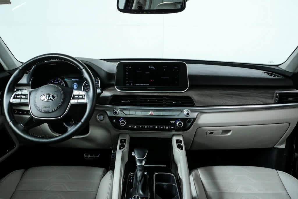 Used 2021 Kia Telluride SX w/ SX Prestige Package image 17