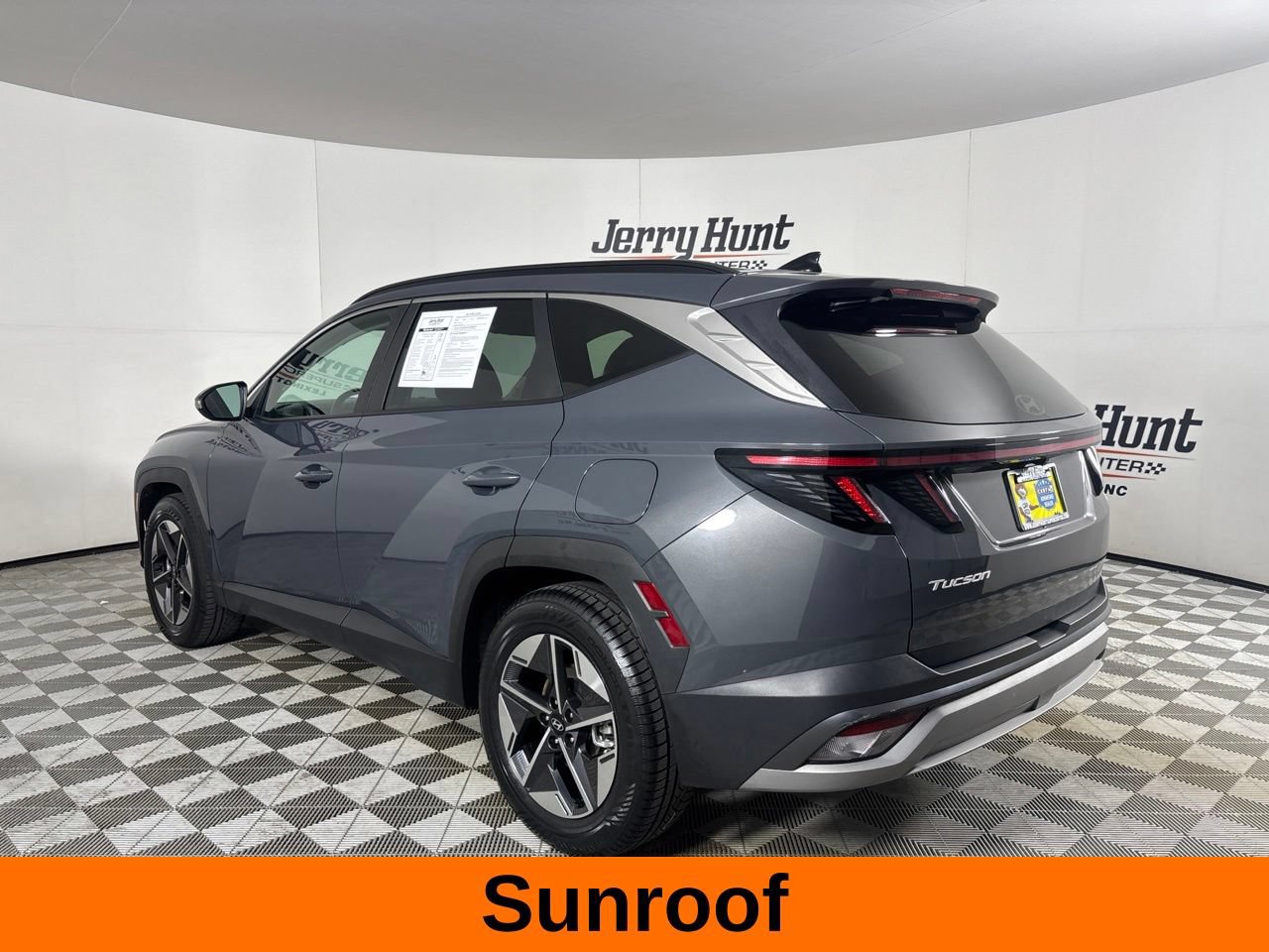 Used 2025 Hyundai Tucson SEL FWD image 9