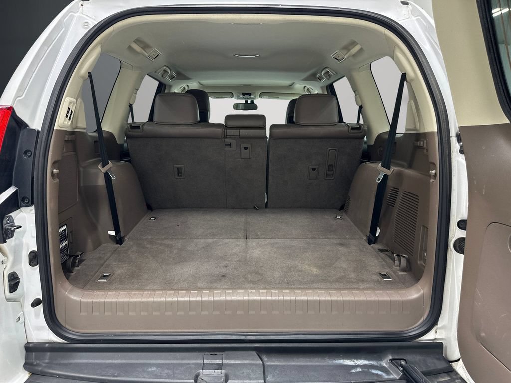 Used 2011 Lexus GX 460 Premium AWD/4WD image 12