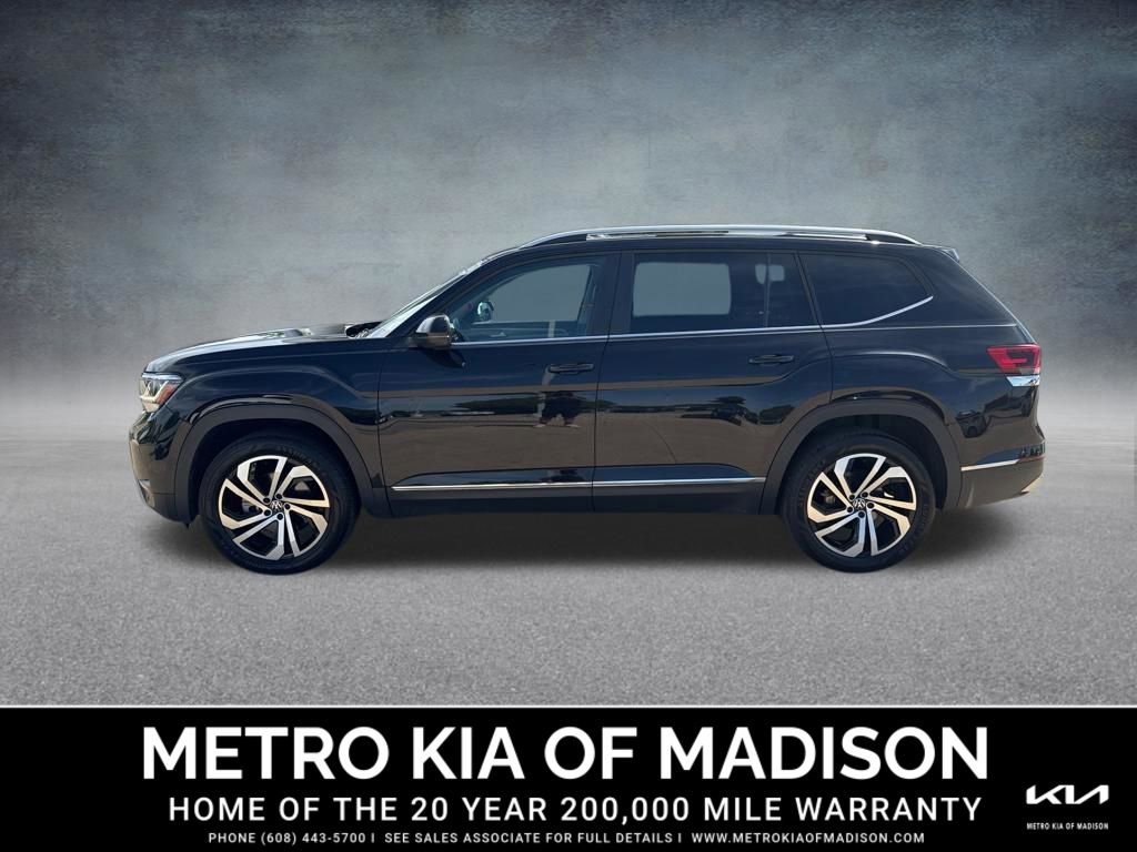 Used 2022 Volkswagen Atlas SEL AWD/4WD image 2