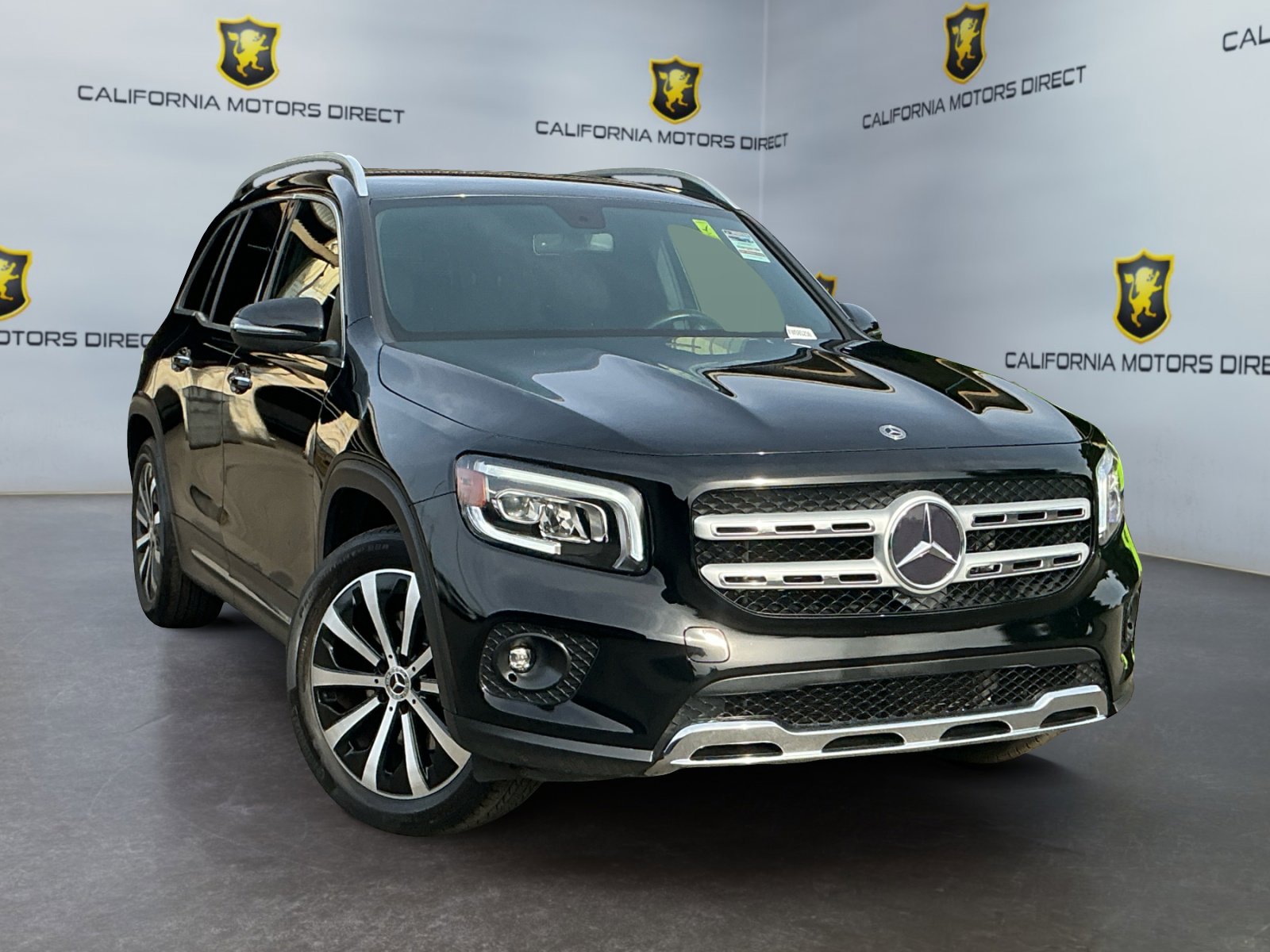 Used 2021 Mercedes-Benz GLB 250 image 3