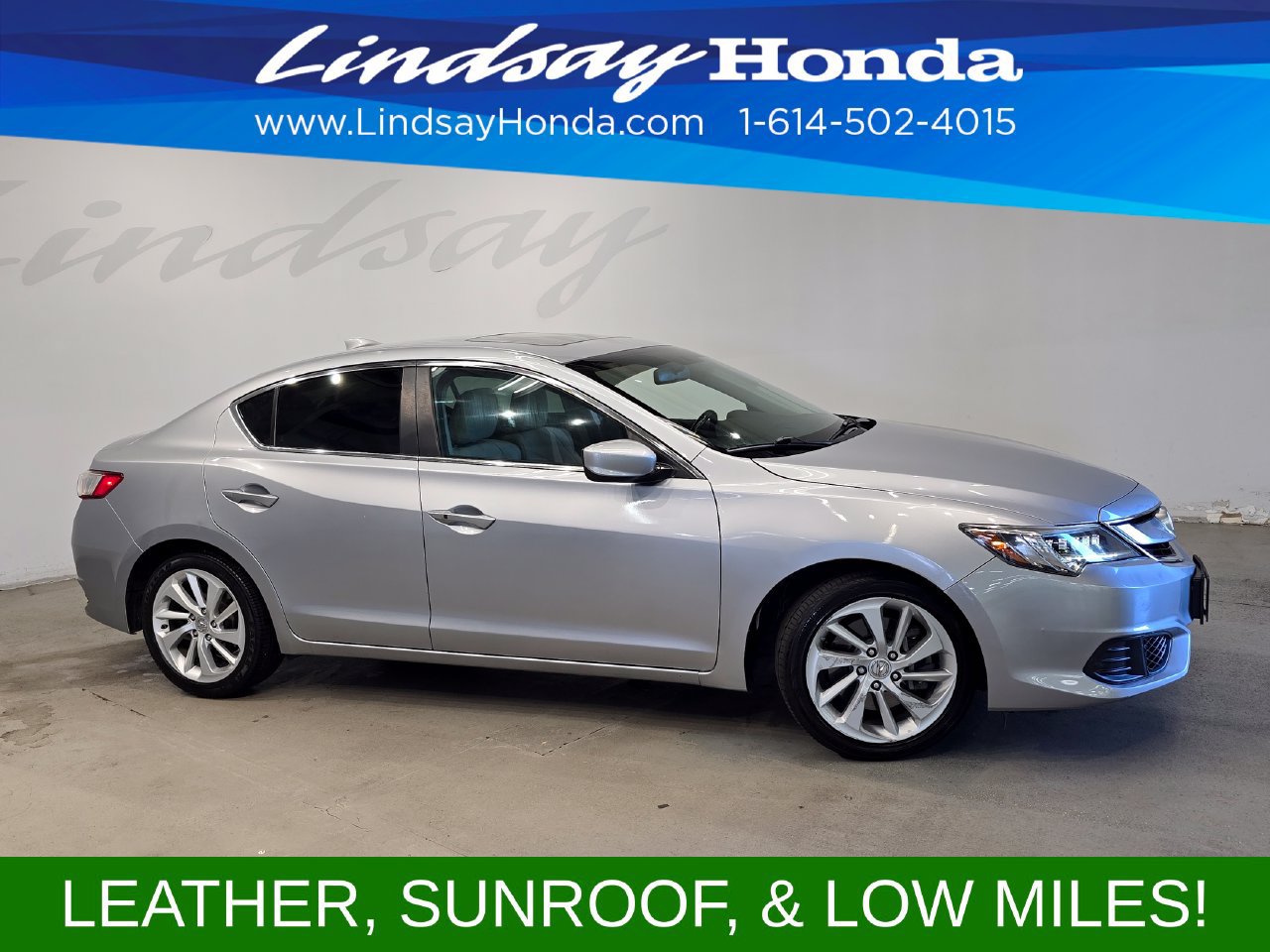 Used 2018 Acura ILX w/ AcuraWatch Plus Package FWD image 3