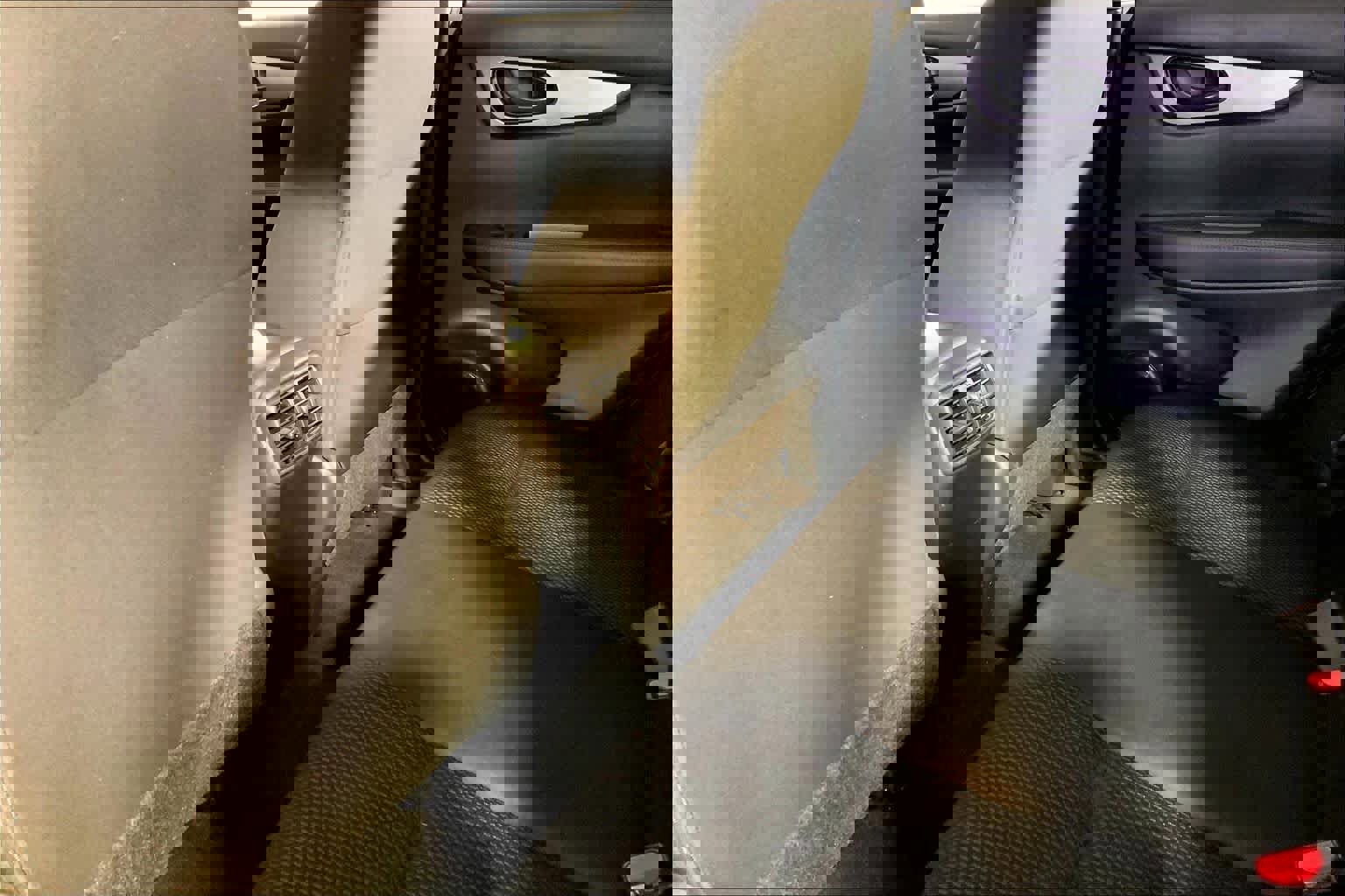 Used 2019 Nissan Rogue Sport S w/ Appearance Package image 35