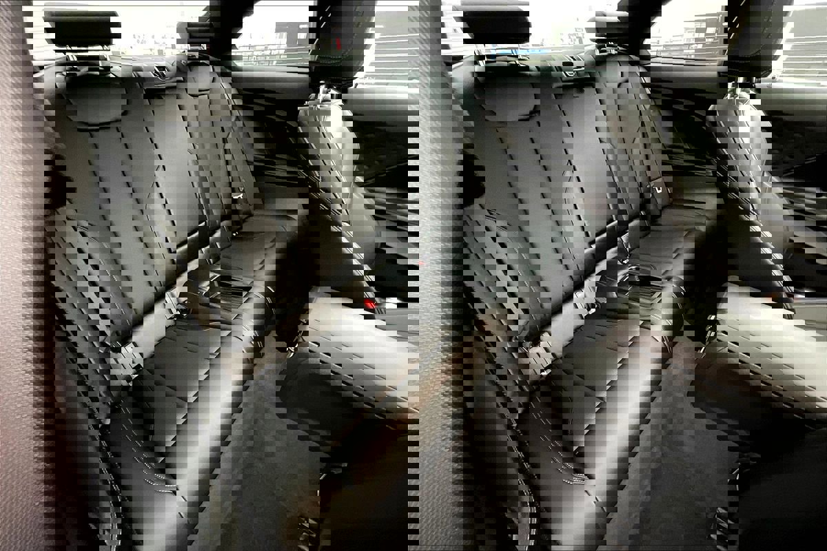 Used 2023 BMW 230i Coupe w/ Convenience Package image 26