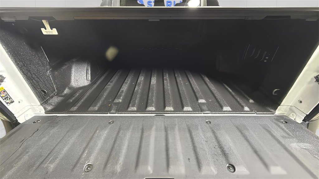 Used 2025 Chevrolet Silverado EV RST image 31