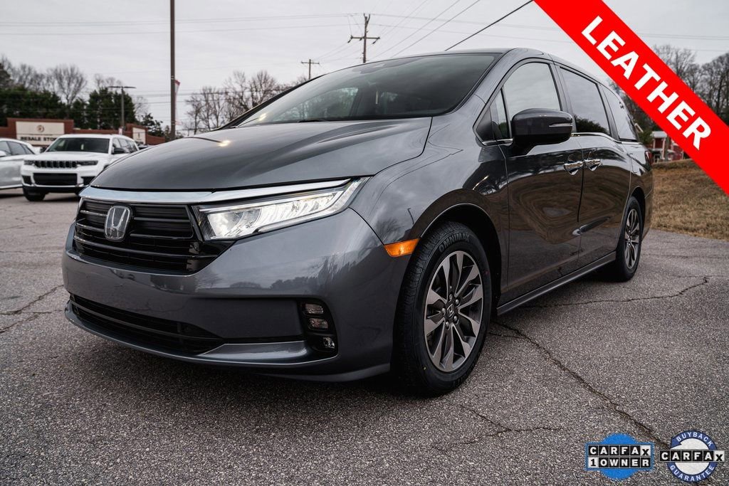 Used 2023 Honda Odyssey EX-L image 3