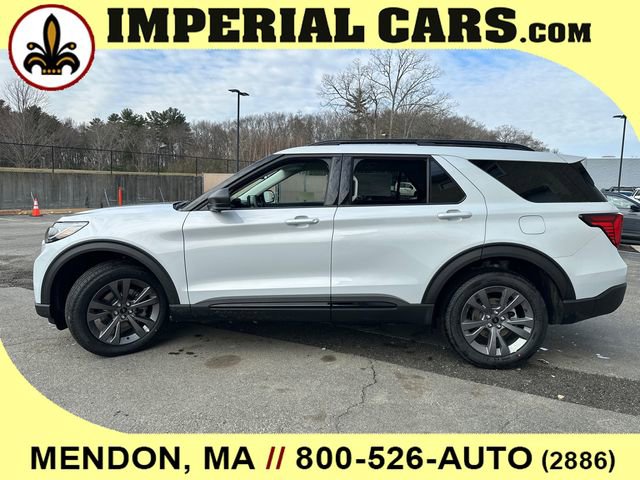 New 2026 Ford Explorer Active w/ Active Comfort Package image 6