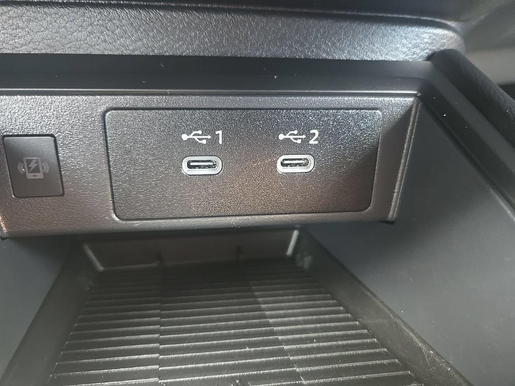 Used 2026 Nissan Kicks SR w/ Cold Weather Package AWD/4WD image 20