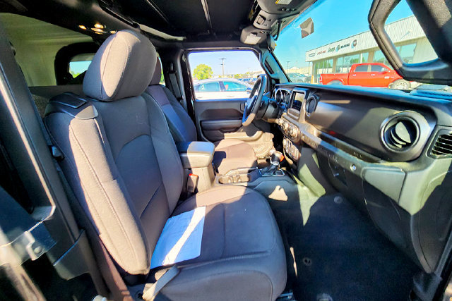 Used 2023 Jeep Wrangler Sport AWD/4WD image 14