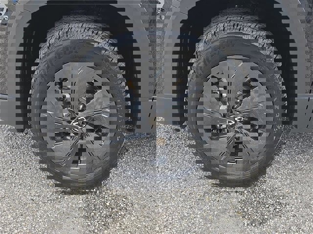 New 2025 Volkswagen Taos S image 7