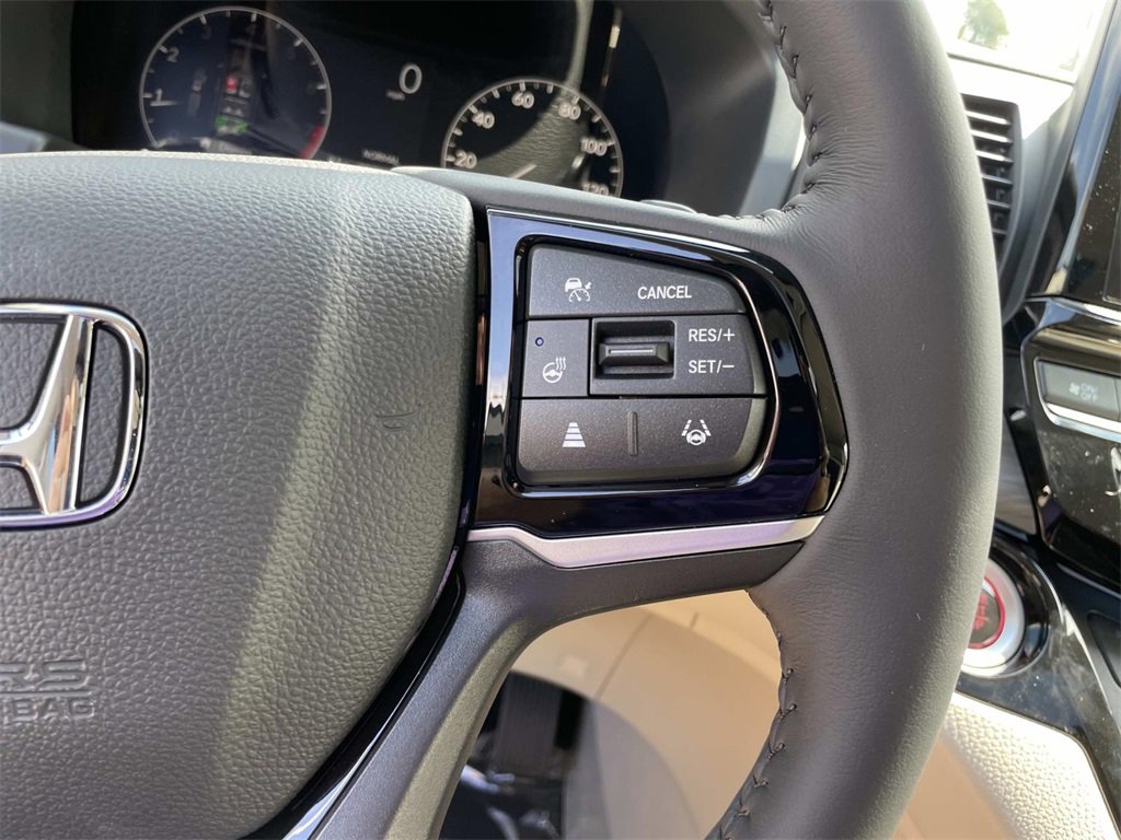 New 2026 Honda Odyssey Elite image 18