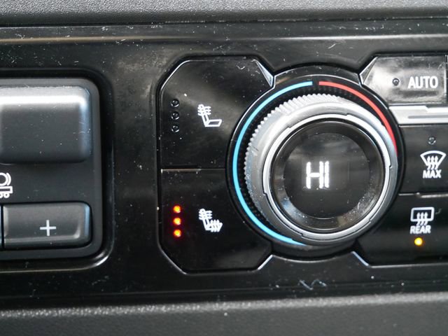 Used 2022 Chevrolet Silverado 1500 LT Trail Boss image 18