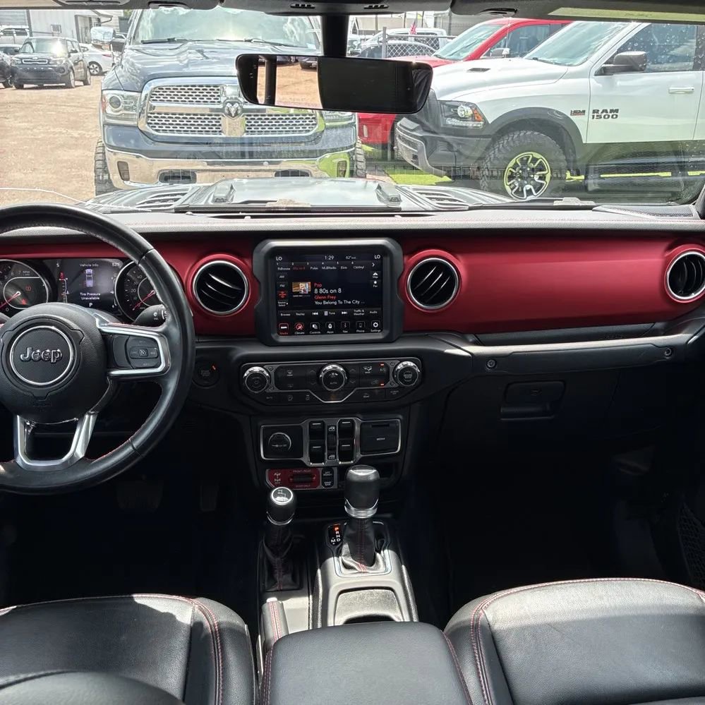 Used 2022 Jeep Gladiator Rubicon w/ LED Lighting Group image 14