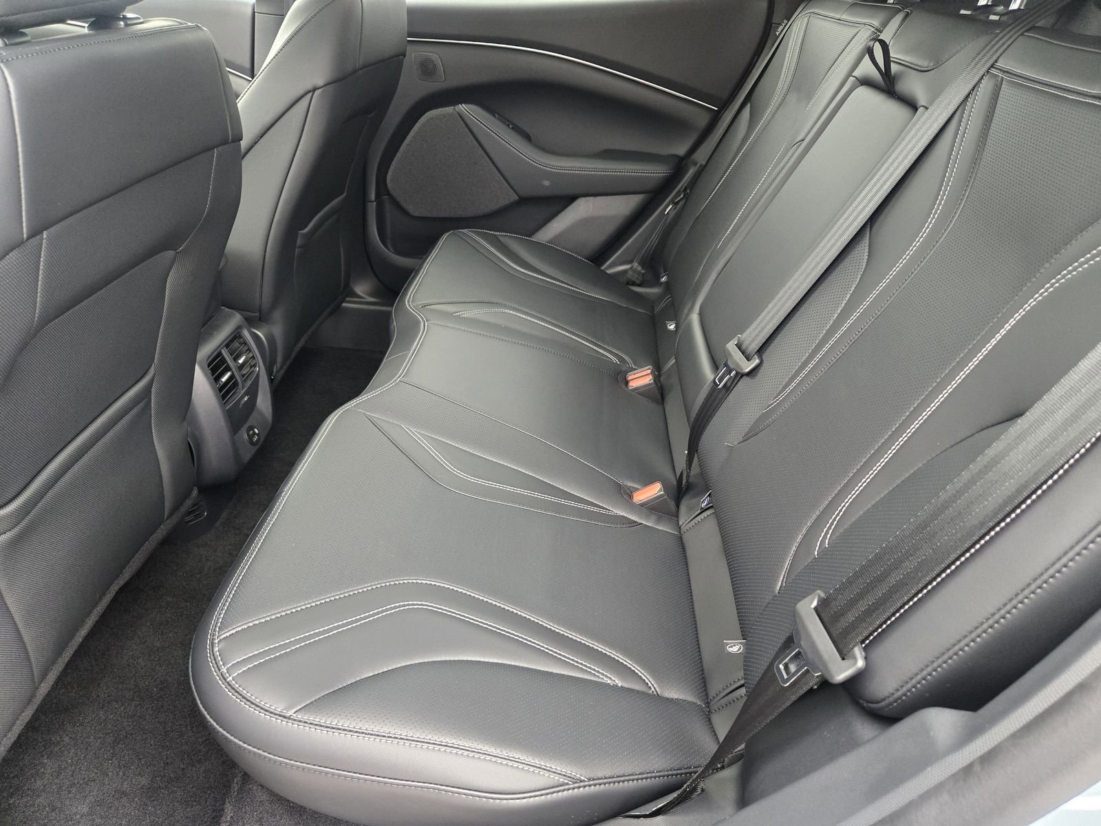 New 2024 Ford Mustang Mach-E Premium image 27