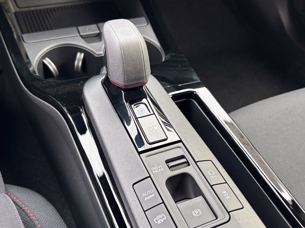 New 2026 Toyota Prius Plug-In Hybrid SE image 19