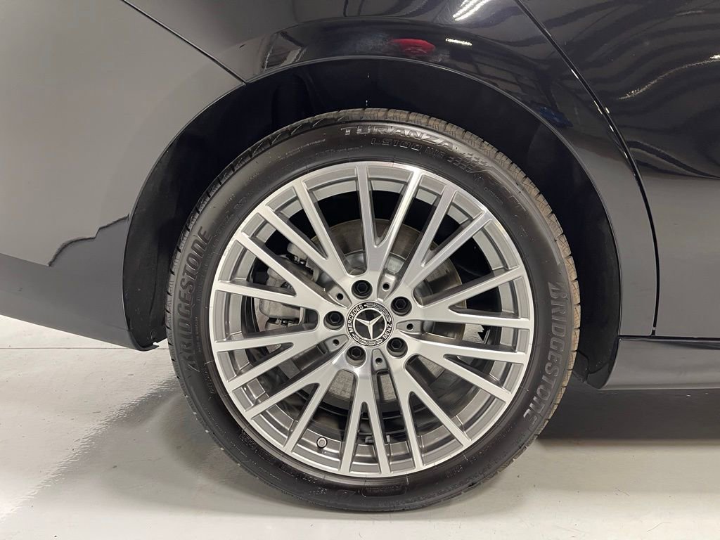 Used 2025 Mercedes-Benz CLA 250 4MATIC image 15