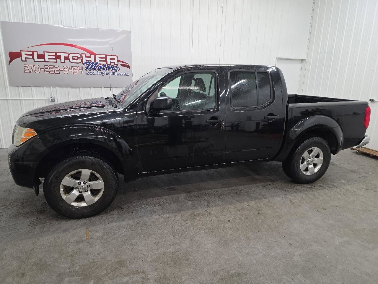 Used 2012 Nissan Frontier SV image 7