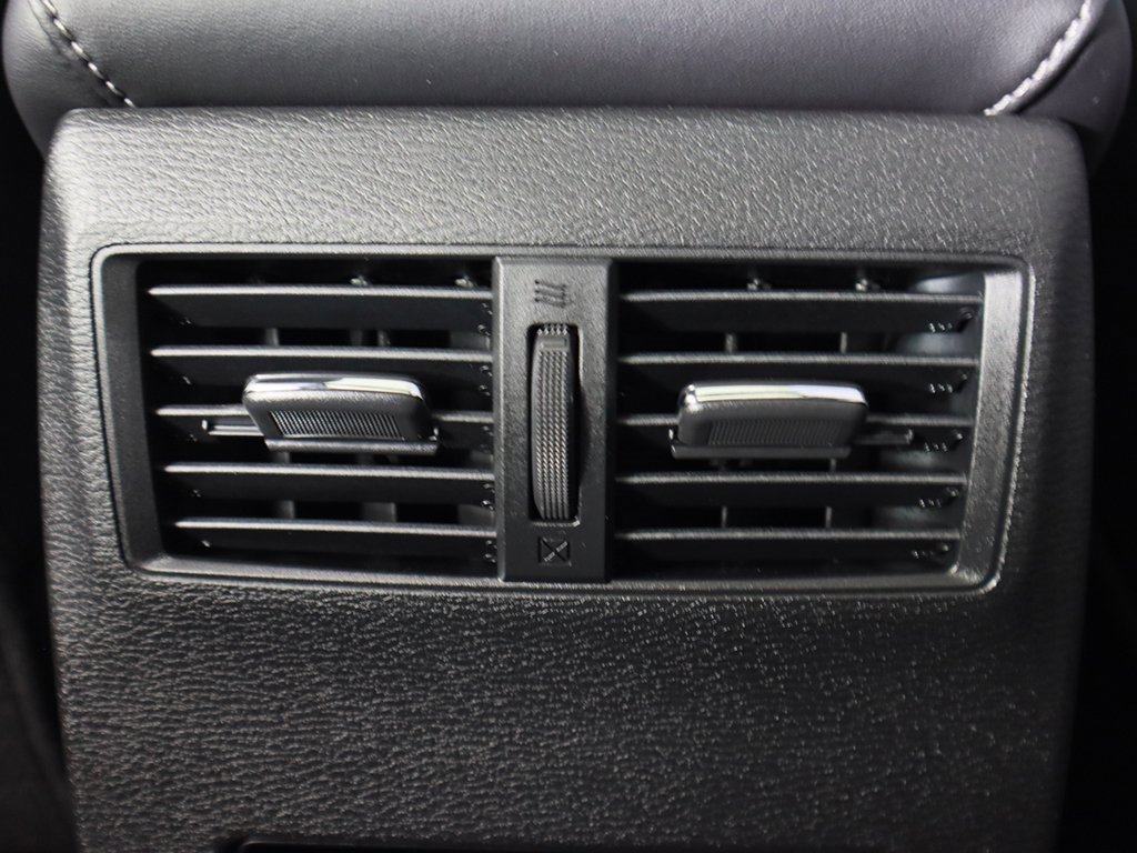 New 2025 Mitsubishi Outlander SE image 55
