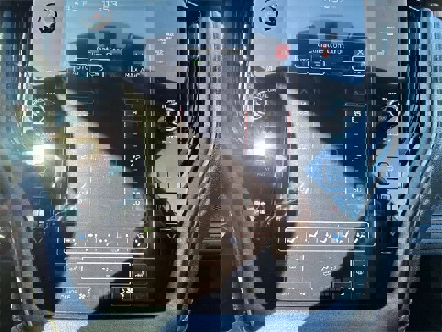 Certified 2025 Subaru Outback Wilderness image 19