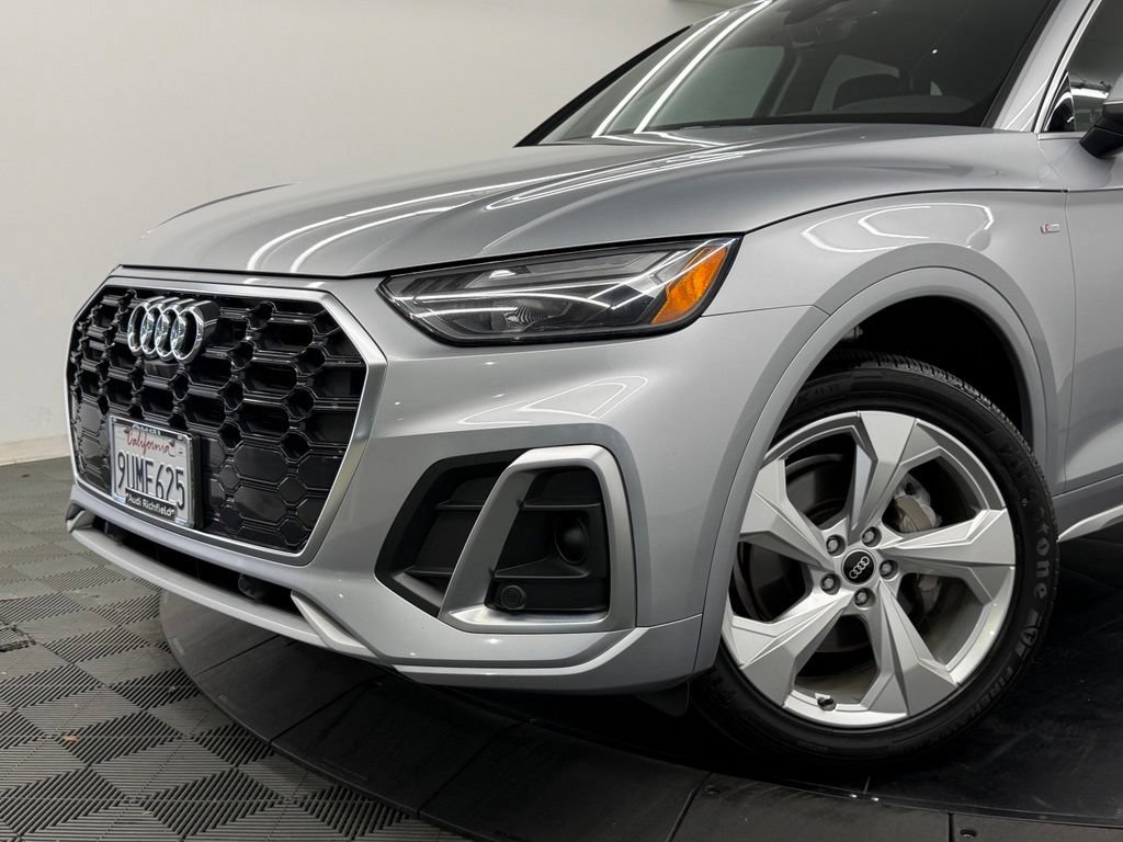 Used 2022 Audi Q5 2.0T Premium Plus w/ Premium Plus Package AWD/4WD image 4